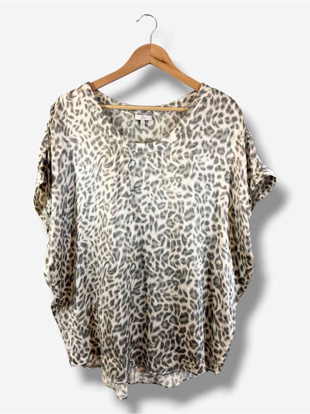 Joie Silk Leopard Print Blouse Size S Tan Gray Cap Sleeve Cheetah Casual Evening